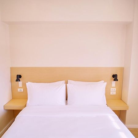 Bridge Hotel Express Cagayan de Oro Exterior foto