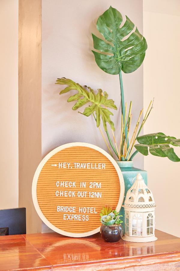Bridge Hotel Express Cagayan de Oro Exterior foto